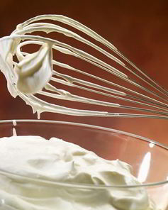 Мокрое безе для украшения торта