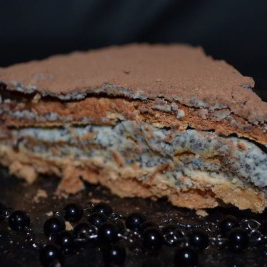 Рецепт торта-безе с маково-сливочным кремом