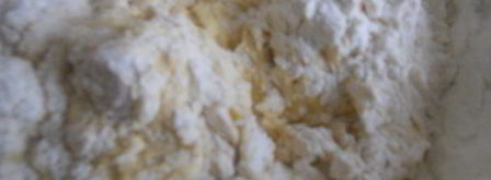 творожный рулет с халвой. Шаг 5