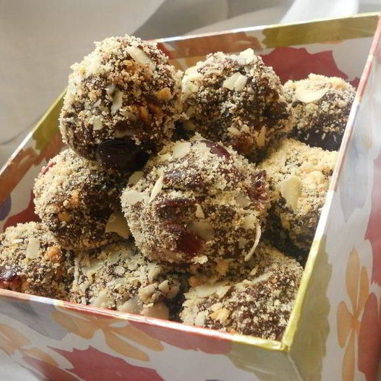 Рецепт мягких шоколадно-черешневые конфеты