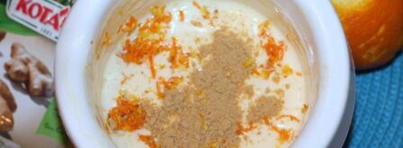 имбирный рулет с кремом и цукатами. Шаг 3