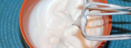 имбирный рулет с кремом и цукатами. Шаг 4