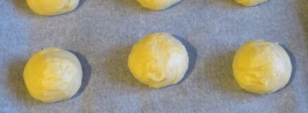 мини-бриоши с творожно-черничным кремом. Шаг 5