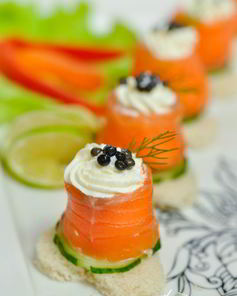 Рулетики из семги с крем-сыром