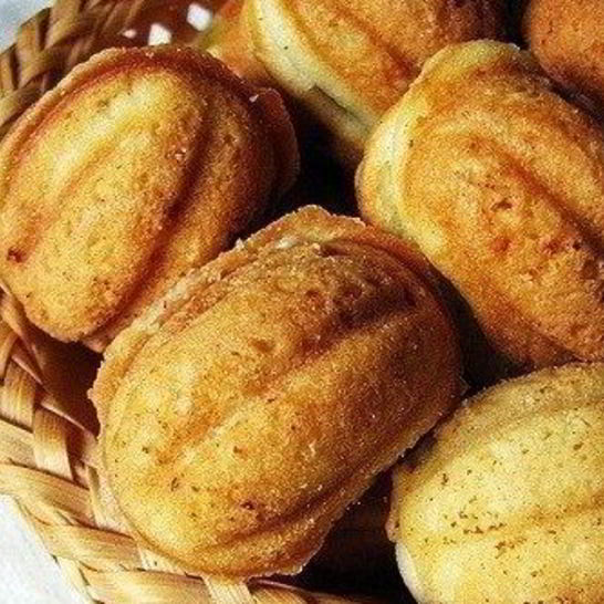 Рецепт лакомства из детства орешки с вареной сгущенкой