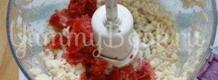 банановое мороженое с шоколадом и клубникой. Шаг 7