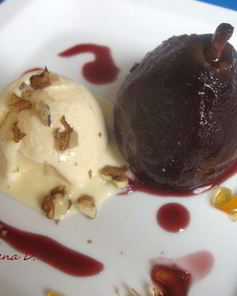 Ванильное мороженое и груша-пашот Сладкая парочка