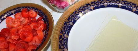 клубничный мусс в клубнике. Шаг 3