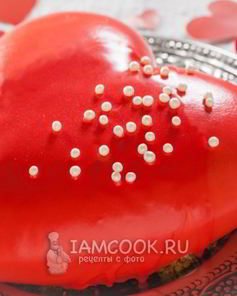 Муссово-клубничный торт