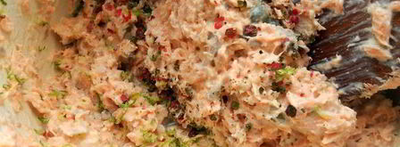 паста ракушки с муссом из семги, маскарпоне, руколы и красной икрой. Шаг 3