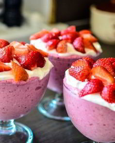 Творожно-ягодный мусс