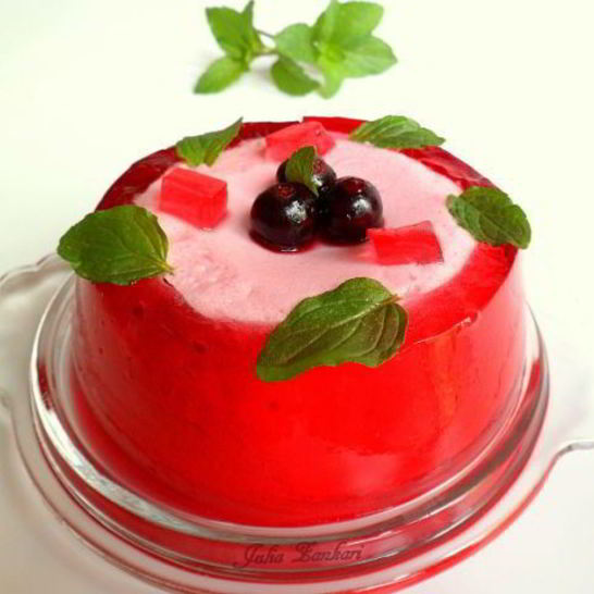 Рецепт ягодного мусса с желейной лентой