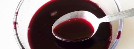 красим пасхальные яйца в розовый цвет соком свеклы. Шаг 4