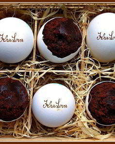 Пасхальные брауни в яичной скорлупе