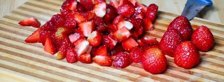 мороженое домашний клубничный щербет из йогурта. Шаг 3