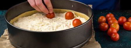 киш с сырным суфле и помидорами черри. Шаг 10