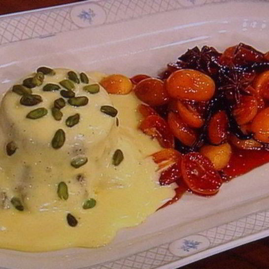 Рецепт шоколадного суфле под кофейным сабайоном с пряным кумкватом