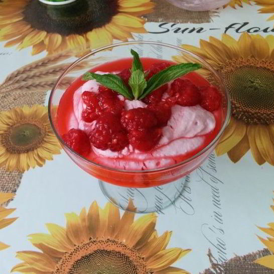 Рецепт творожного десерта малина на снегу