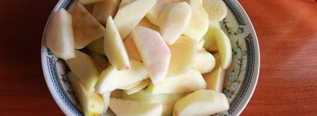 яблочный пудинг с изюмом. Шаг 3