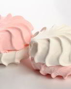 Розовый яблочный зефир