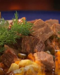 Азу из говядины с соленой черемшой