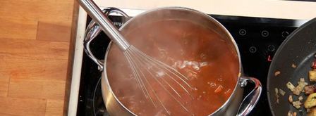 азу из говядины с соленой черемшой. Шаг 10