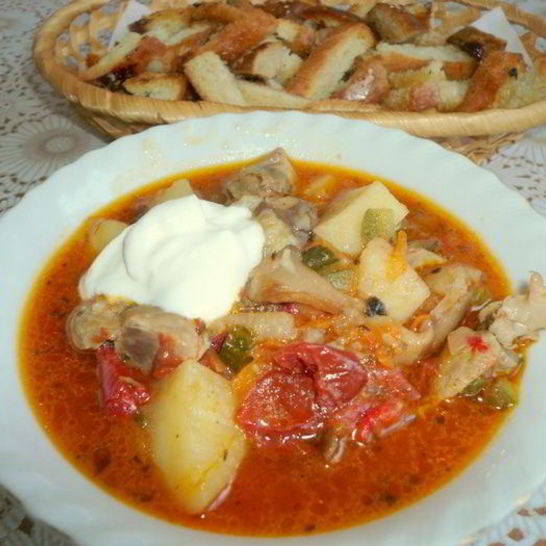 Рецепт азу из куриных желудков и вешенок