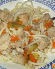 Азу из свинины с солеными огурцами