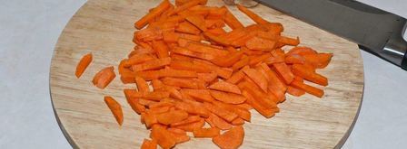 азу с солеными огурцами и с картошкой. Шаг 4