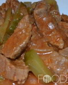 Азу с солеными огурцами