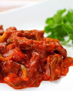 Традиционное азу из говядины по-татарски