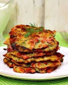 Драники с колбаской и зеленью