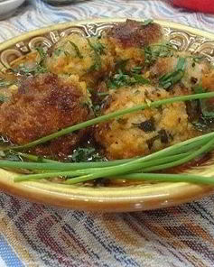 Фрикадельки по-мароккански в томатном соусе