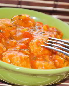 Фрикадельки в остром соусе