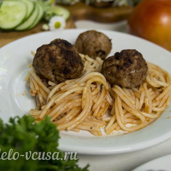Рецепт спагетти с фрикадельками в соусе
