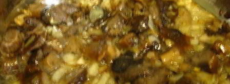 картофель с лесными грибами и луком. Шаг 3