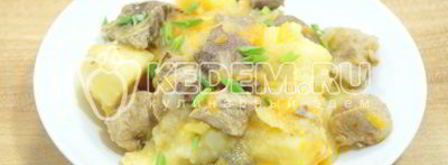 картофель с мясом в мультиварке. Шаг 10