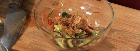 кхао пад пуу — жареный рис с крабом. Шаг 3