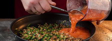 красная чечевица с томатами и шпинатом. Шаг 7