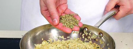 рис с перцем и вялеными помидорами. Шаг 3