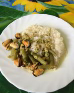 Рис с соусом из мидий