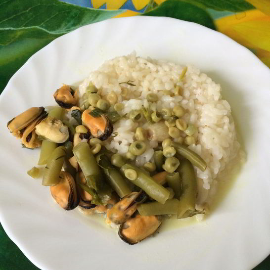 Рецепт риса с соусом из мидий