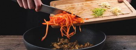 жареный рис по-тайски с курицей. Шаг 7