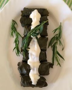 Долма — голубцы в виноградных листьях