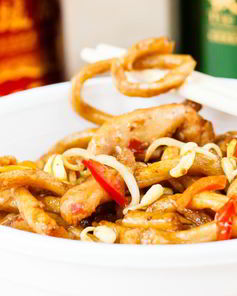 Гречневая лапша с курицей терияки