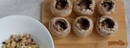 фаршированные шампиньоны шикарные. Шаг 3