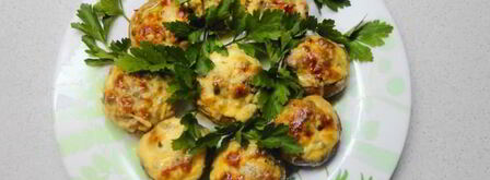 фаршированные шампиньоны запеченные с сыром в духовке. Шаг 7