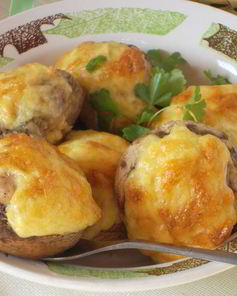Шампиньоны, фаршированные мясом