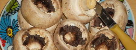 шампиньоны, фаршированные мясом. Шаг 4