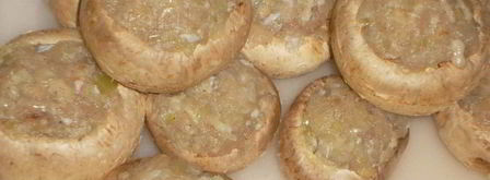 шампиньоны, фаршированные мясом. Шаг 5